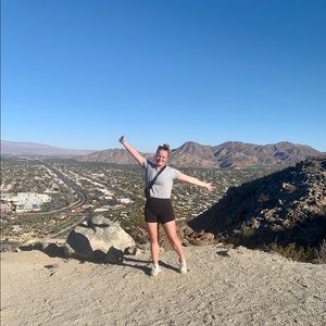 Meet your Posher, Annie